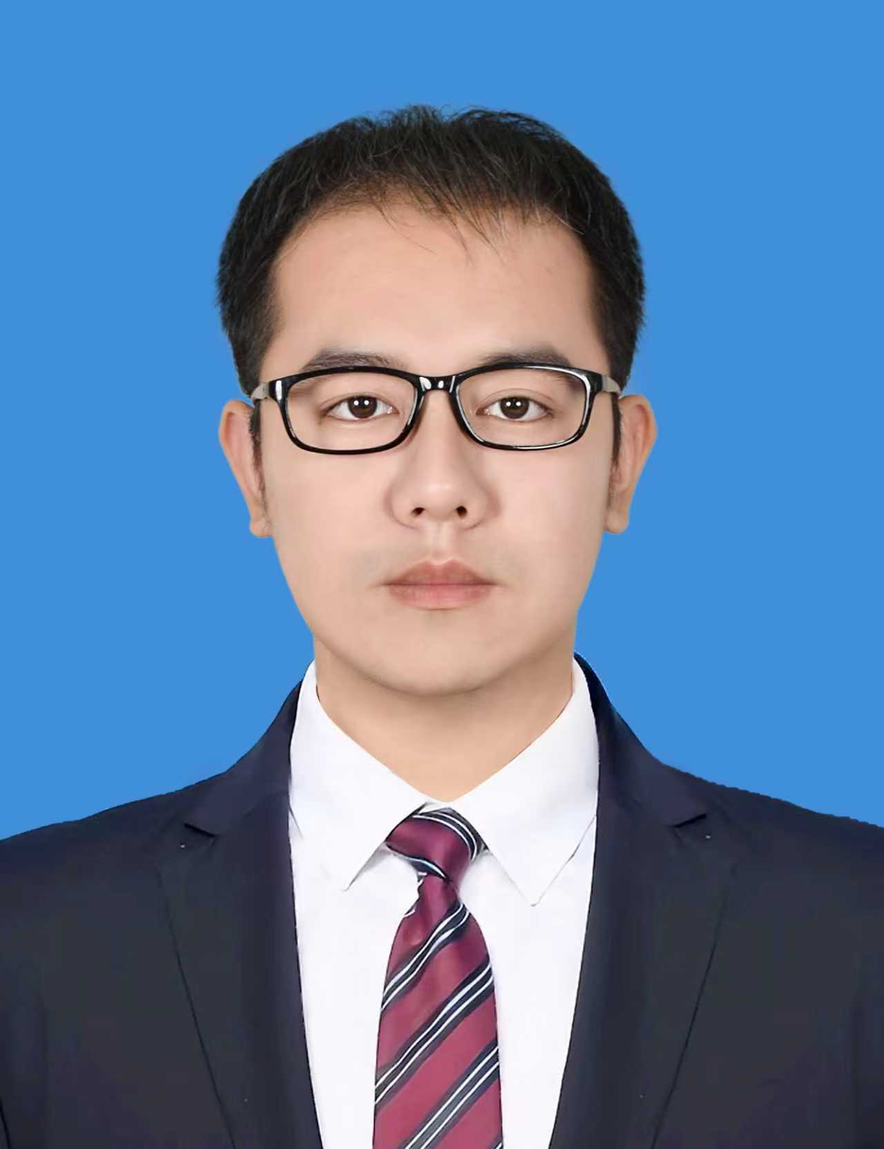 马教员照片